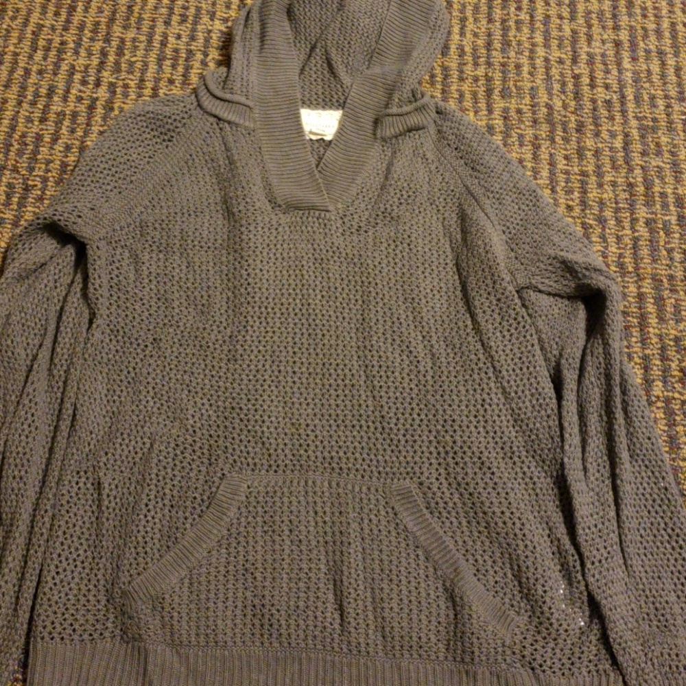 Hooded sweater